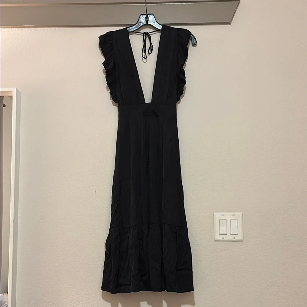 Stillwater The Jessie Midi Dress in Black SZ XS EUC